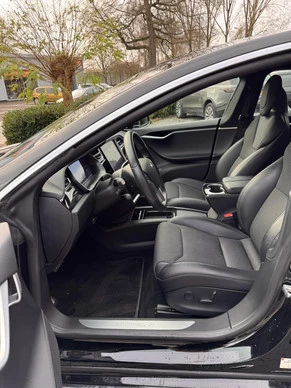 Tesla Model S - Afbeelding 13 van 22