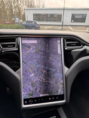 Tesla Model S - Afbeelding 16 van 22