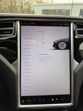 Tesla Model S - Afbeelding 19 van 22
