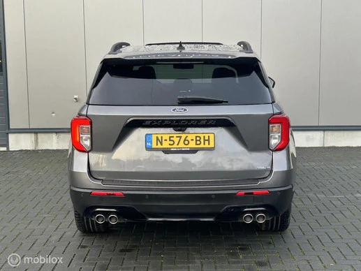 Ford Explorer - Afbeelding 10 van 30