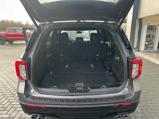 Ford Explorer - Afbeelding 13 van 30