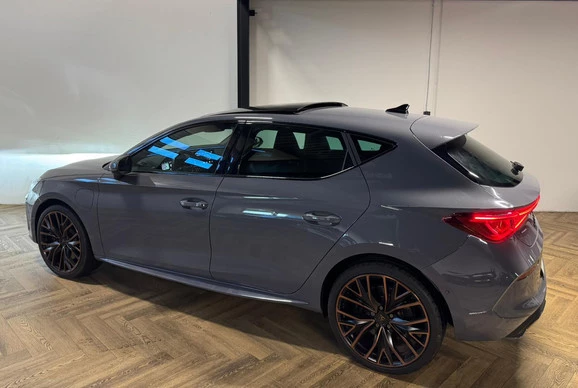 CUPRA Leon - Afbeelding 2 van 30