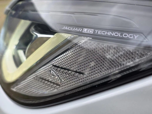 Jaguar I-PACE - Afbeelding 4 van 30