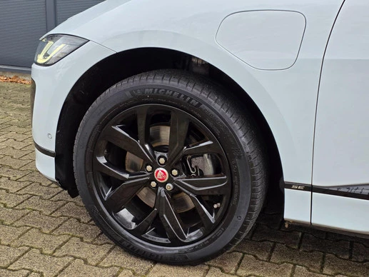 Jaguar I-PACE - Afbeelding 17 van 30