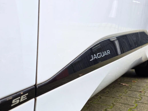 Jaguar I-PACE - Afbeelding 18 van 30