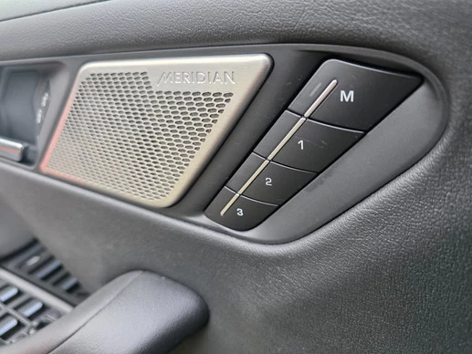 Jaguar I-PACE - Afbeelding 22 van 30