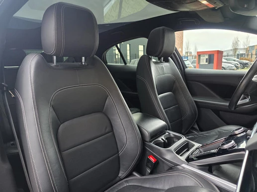 Jaguar I-PACE - Afbeelding 25 van 30