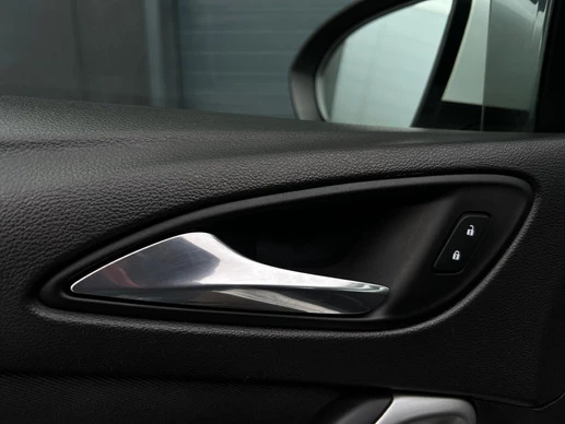 Opel Astra - Afbeelding 18 van 30