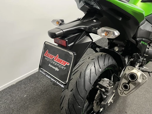Kawasaki Z800 - Afbeelding 11 van 22