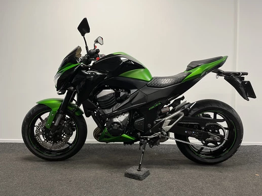 Kawasaki Z800 - Afbeelding 13 van 22