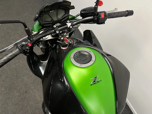 Kawasaki Z800 - Afbeelding 19 van 22