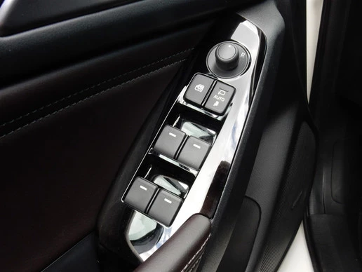 Mazda 3 - Afbeelding 16 van 30