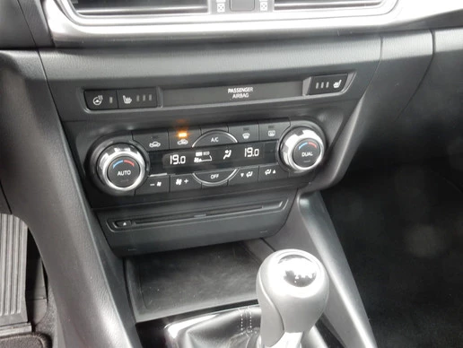 Mazda 3 - Afbeelding 25 van 30