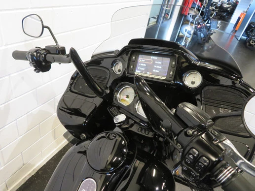 Harley-Davidson Road Glide - Afbeelding 5 van 13