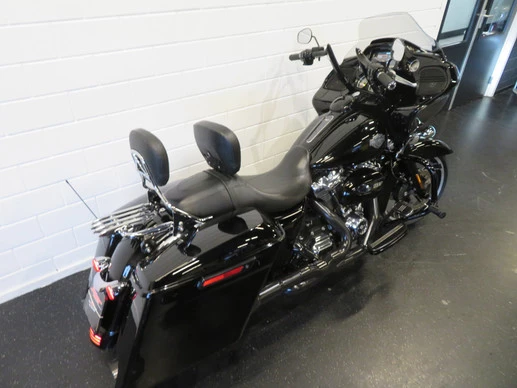 Harley-Davidson Road Glide - Afbeelding 11 van 13