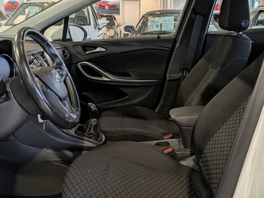 Opel Astra - Afbeelding 7 van 23