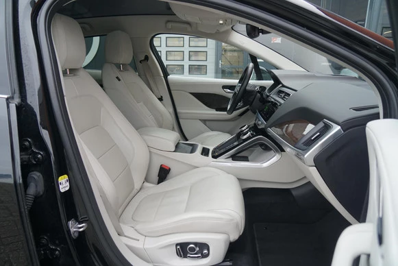 Jaguar I-PACE - Afbeelding 8 van 30