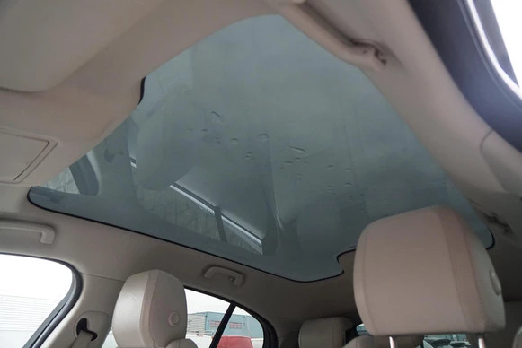 Jaguar I-PACE - Afbeelding 18 van 30