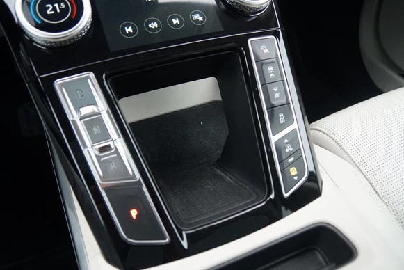Jaguar I-PACE - Afbeelding 29 van 30