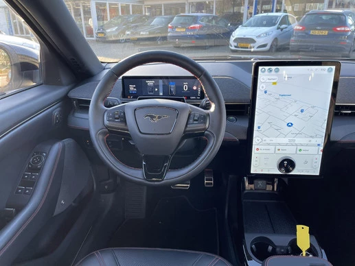 Ford Mustang Mach-E - Afbeelding 11 van 30