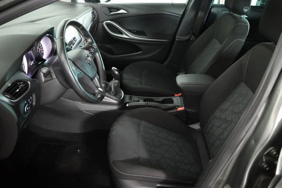 Opel Astra - Afbeelding 10 van 25