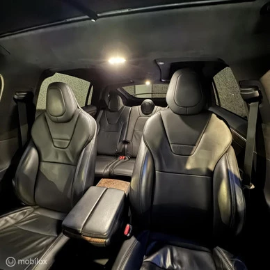 Tesla Model X - Afbeelding 11 van 20
