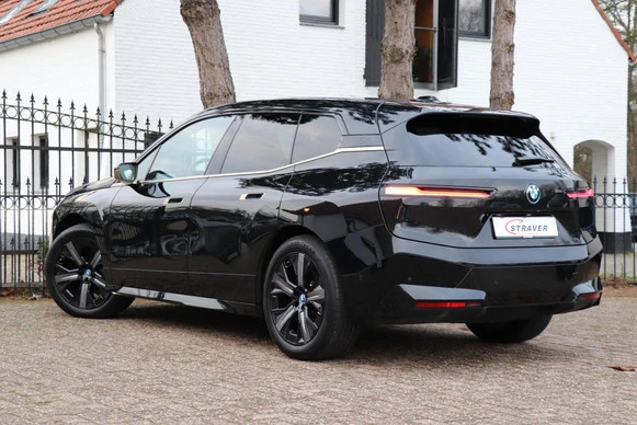 BMW iX - Afbeelding 3 van 30