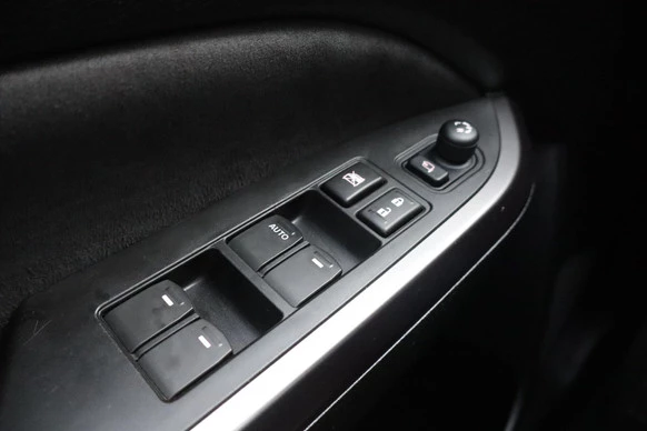 Suzuki Vitara - Afbeelding 20 van 30