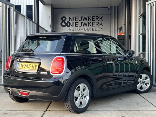 MINI Cooper - Afbeelding 2 van 28