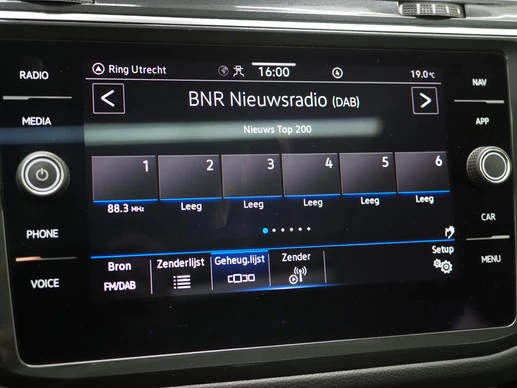 Volkswagen Tiguan - Afbeelding 25 van 30