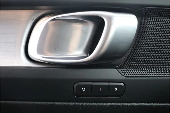 Volvo XC40 - Afbeelding 30 van 30