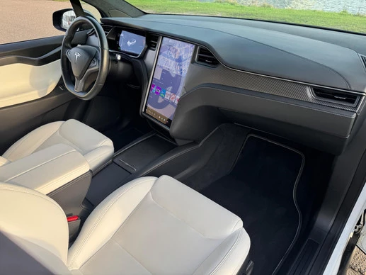Tesla Model X - Afbeelding 2 van 30