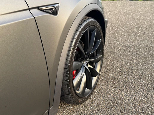 Tesla Model X - Afbeelding 8 van 30