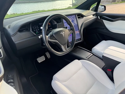 Tesla Model X - Afbeelding 20 van 30