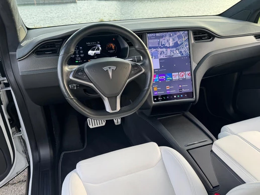 Tesla Model X - Afbeelding 24 van 30