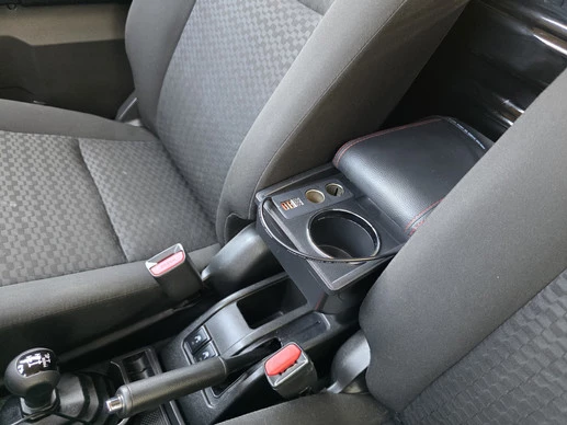 Suzuki Jimny - Afbeelding 27 van 28