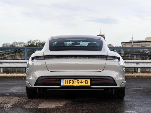 Porsche Taycan - Afbeelding 5 van 30