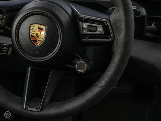 Porsche Taycan - Afbeelding 20 van 30