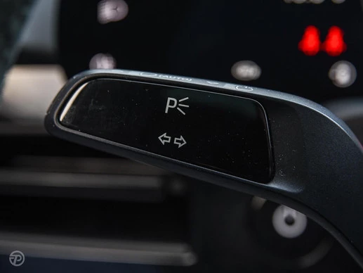 Porsche Taycan - Afbeelding 21 van 30