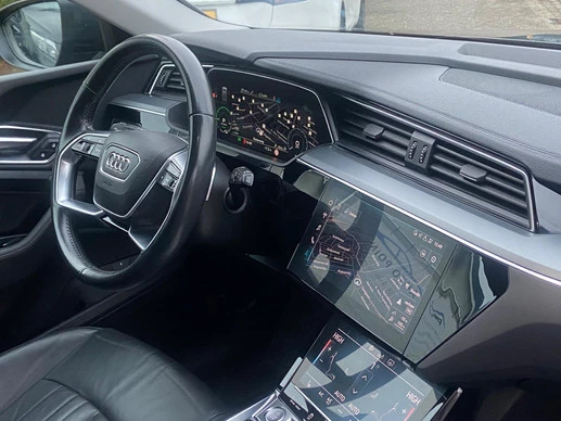 Audi e-tron - Afbeelding 10 van 23