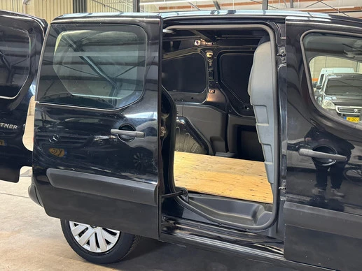 Peugeot Partner - Afbeelding 17 van 18
