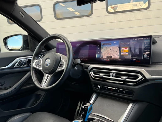 BMW i4 - Afbeelding 21 van 30