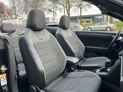 Volkswagen T-Roc - Afbeelding 8 van 30