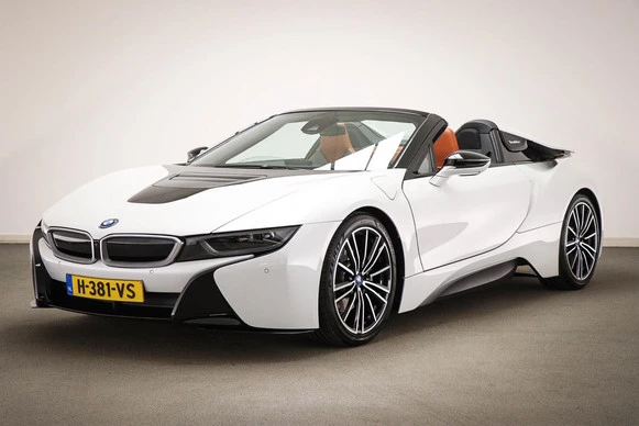 BMW i8 - Afbeelding 1 van 30
