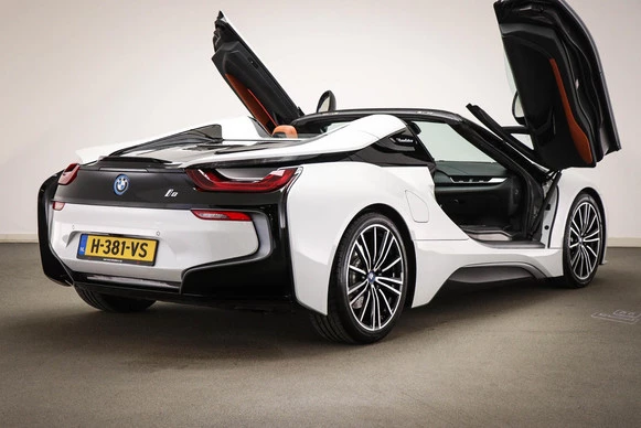 BMW i8 - Afbeelding 8 van 30