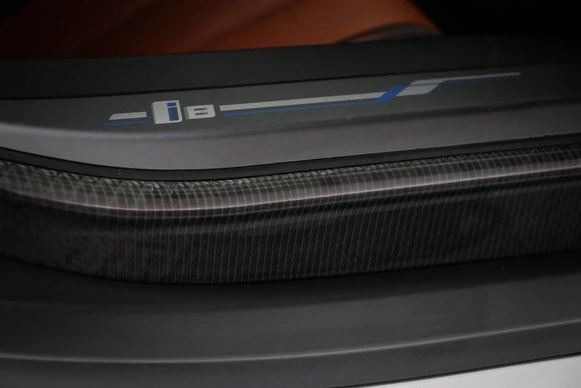 BMW i8 - Afbeelding 18 van 30