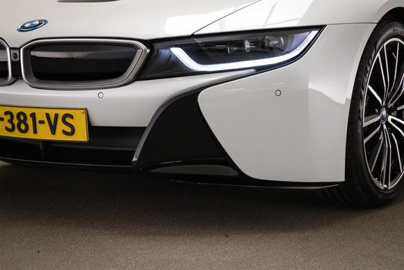 BMW i8 - Afbeelding 24 van 30
