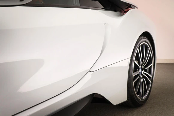 BMW i8 - Afbeelding 29 van 30