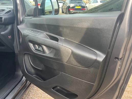 Peugeot Partner - Afbeelding 11 van 24