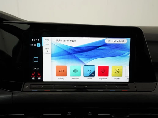 Volkswagen Golf - Afbeelding 19 van 30